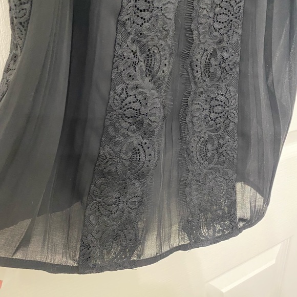 H&M lace cami - Picture 6 of 8